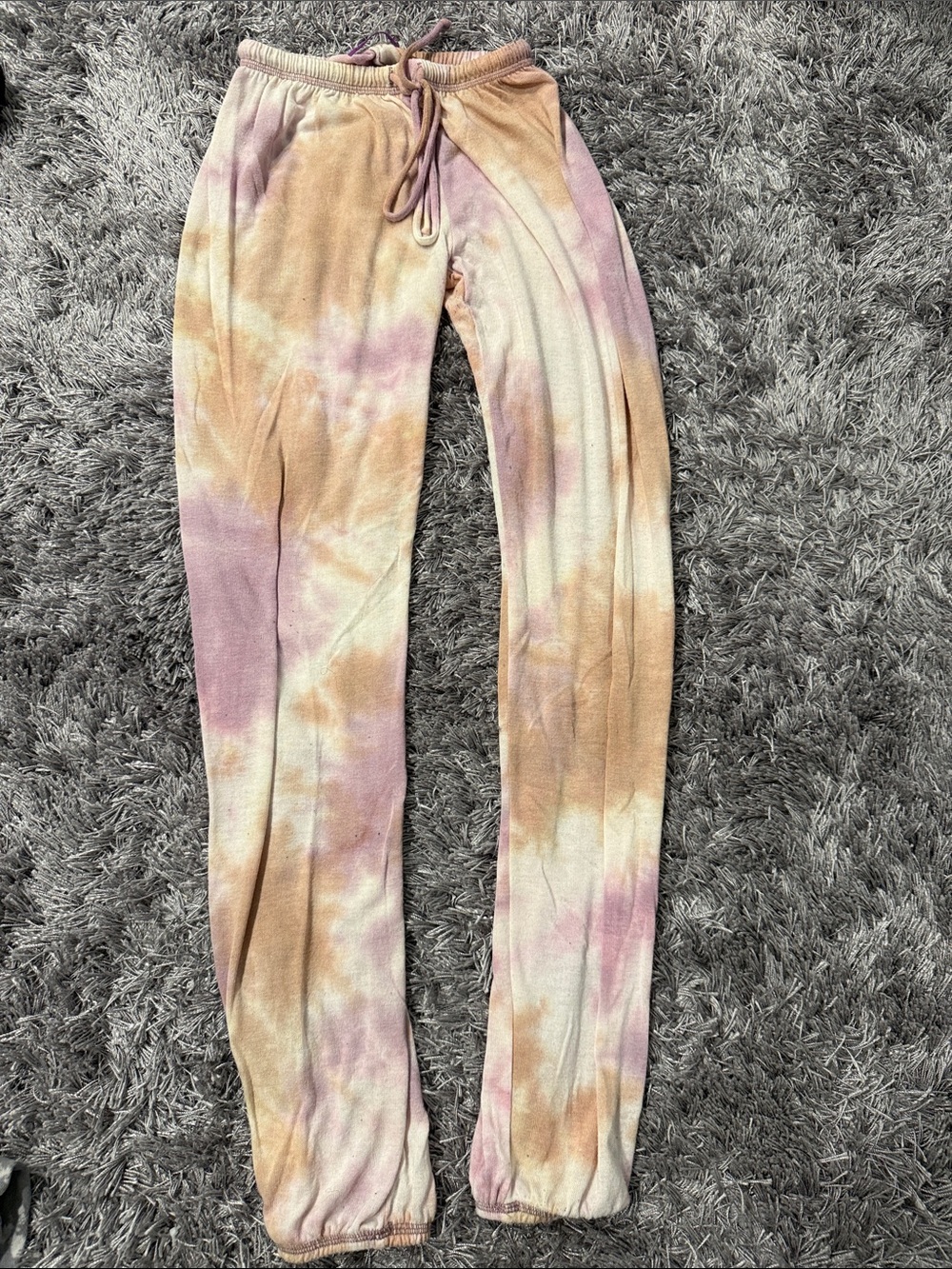 Parker Tie-Dye Drawstring Pants in Purple Cream & Tan. Size tan